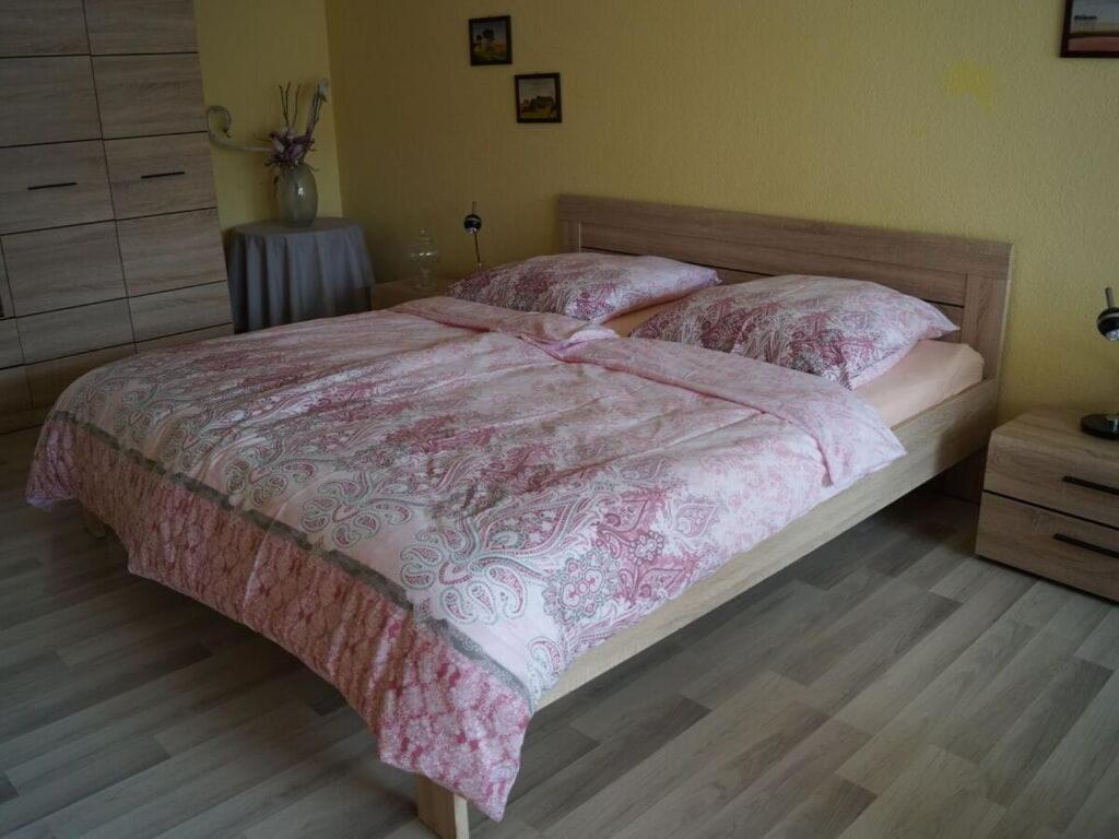 Lovely Apartment In Kirn Esterno foto